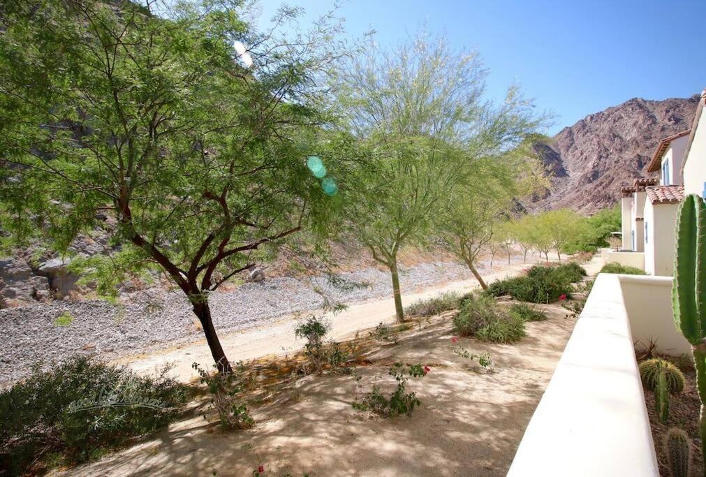 Legacy Villas Deluxe King Casita-Studio,Mountain Views,Pools, Spas, Fountains La Quinta Eksteriør billede